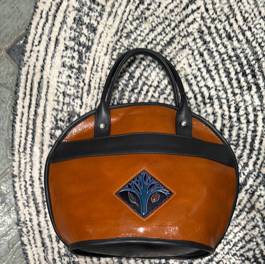 High-Quality Handmade Leather Bags & Backpacks by Turtle Ridge Gallery