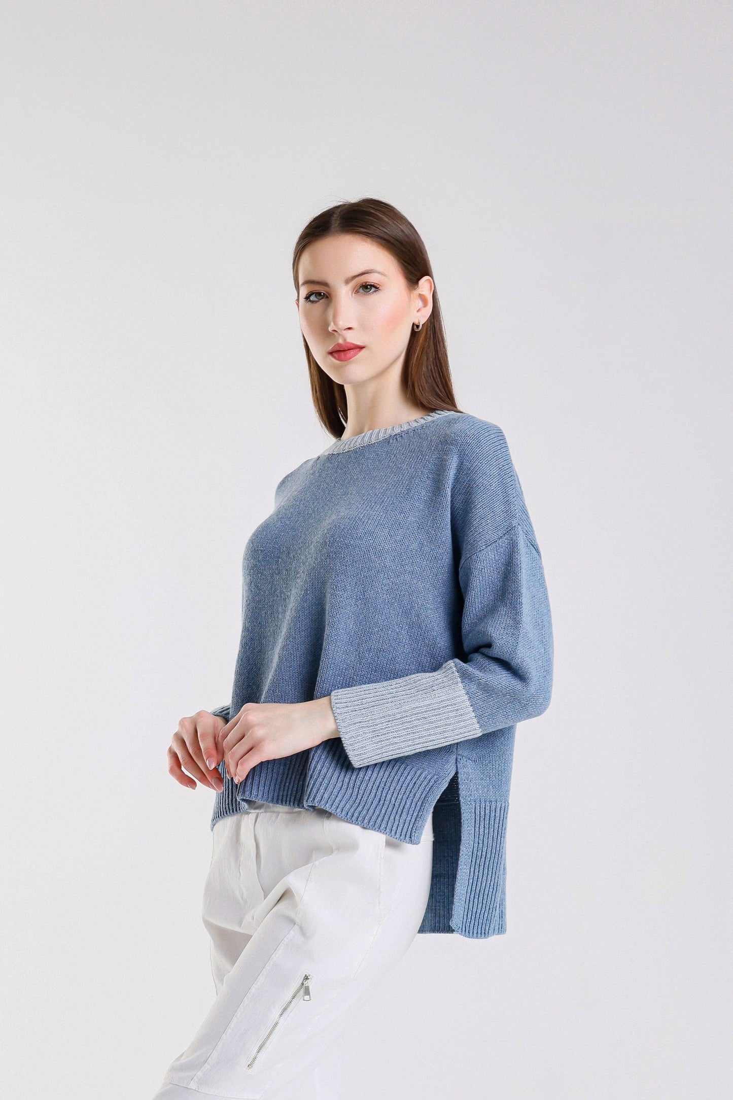 Lisbeth Contrast Neck Hi/Low Sweater