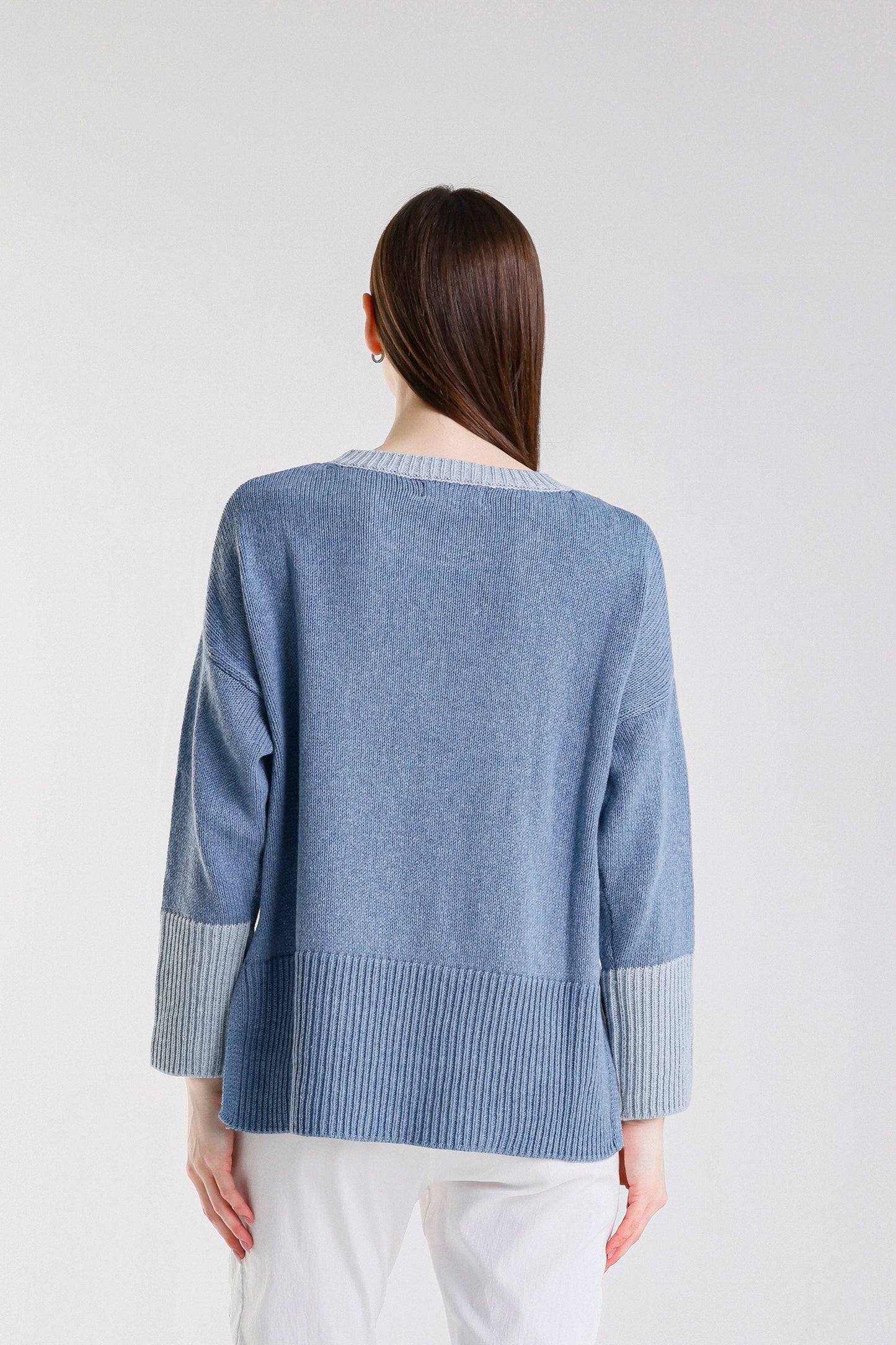 Lisbeth Contrast Neck Hi/Low Sweater
