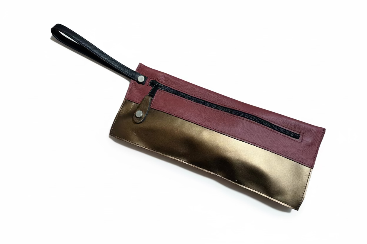 Strata Clutch