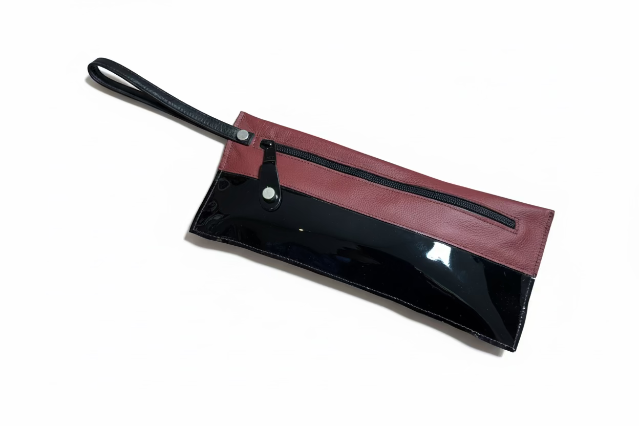Strata Clutch