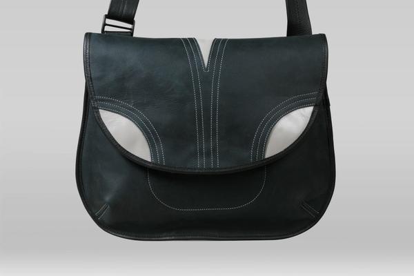 Gaudier Bag - Turtle Ridge Gallery