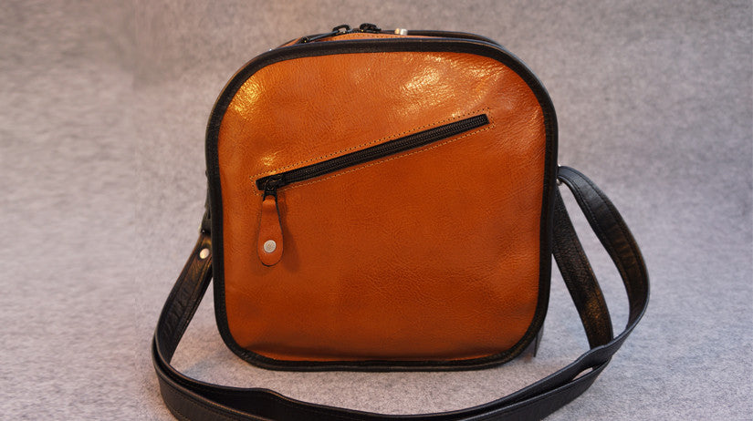 Boxy Bag Structured - italian veg tan leather - Turtle Ridge Gallery