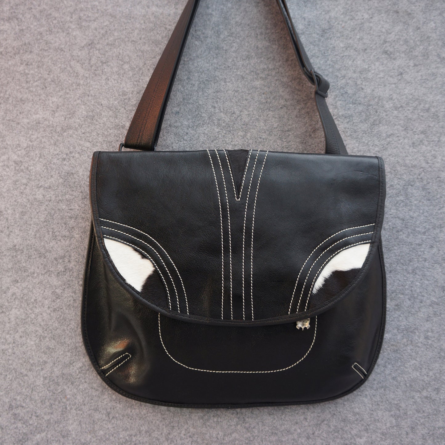 Gaudier Bag - Turtle Ridge Gallery